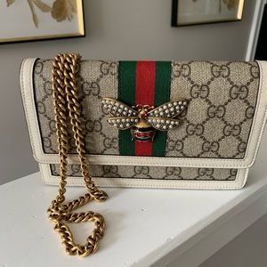 Gucci Queen Margaret chain wallet